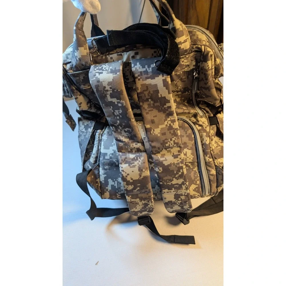 Diaper Bag Backpack for Dad and Mom with USB Charging Port Stroller Straps NEW